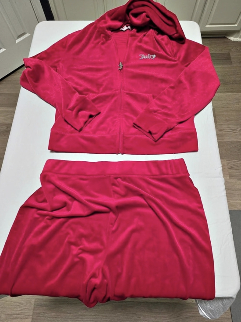 Vintage Juicy Couture Velour Hoodie and Pant Tracksuit Set Red XL